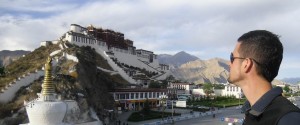 Dennis Kopp facing the Potala, the Palace of the Dalai Lama in Lhasa, Tibet