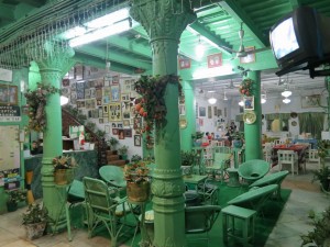 Colonial Hotel and Beer Garden in Kolkata