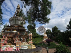 A Non-Inherently existing Stupa